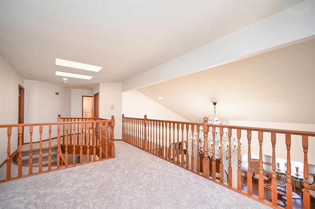 123 Douglas Woods Place Se, House detached with 4 bedrooms, 3 bathrooms and 6 parking in Calgary AB | Image 23