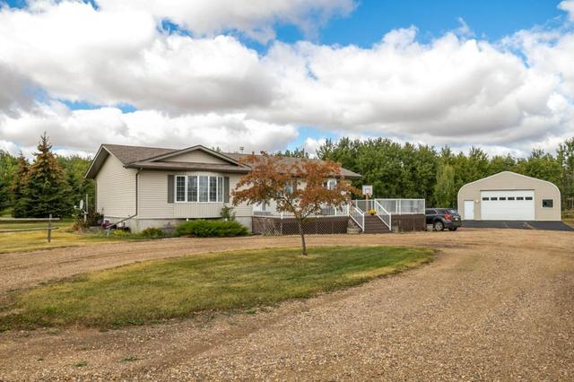 39376 Range Road 19 2, House detached with 5 bedrooms, 2 bathrooms and 10 parking in Red Deer County AB | Image 1