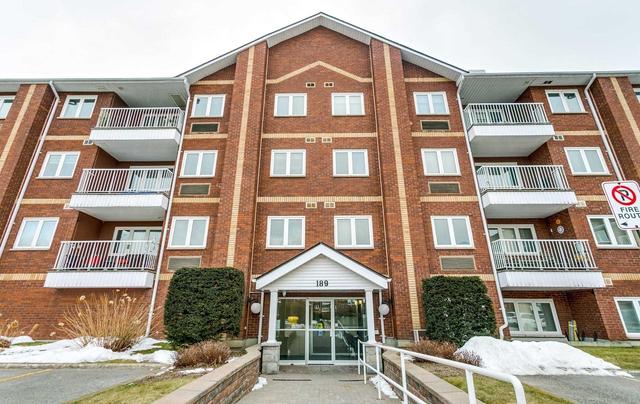 404 - 189 Lake Driveway Way, Condo with 2 bedrooms, 2 bathrooms and 1 parking in Ajax ON | Image 1