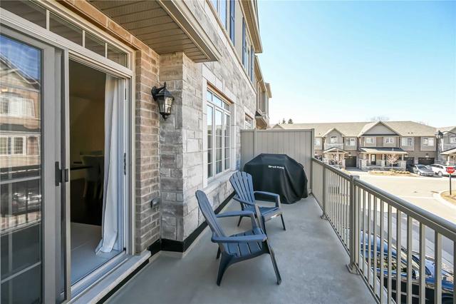 10 - 215 Dundas St E, Townhouse with 3 bedrooms, 3 bathrooms and 4 parking in Hamilton ON | Image 4