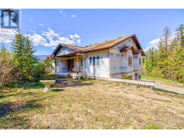 633 9 Street Se, House detached with 5 bedrooms, 3 bathrooms and 2 parking in Salmon Arm BC | Image 17