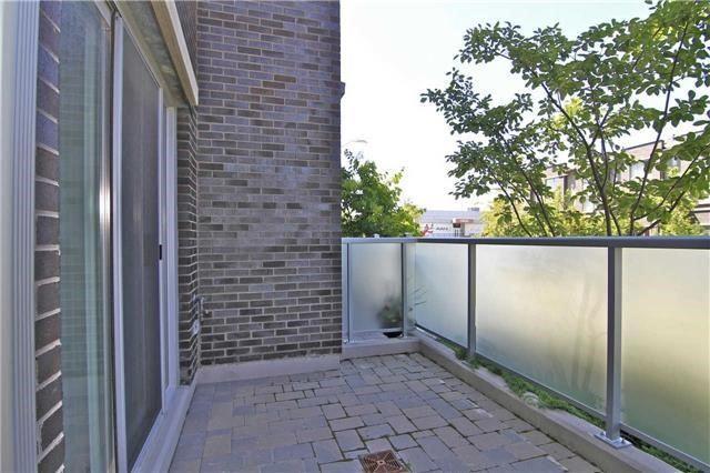 Th31 - 310 Village Green Sq, Townhouse with 4 bedrooms, 3 bathrooms and 2 parking in Toronto ON | Image 3