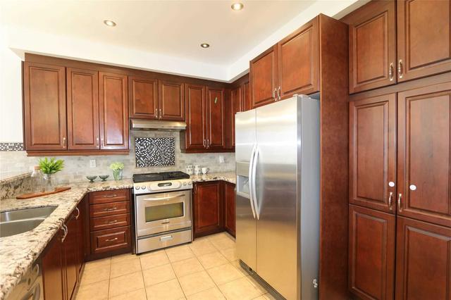 7 Maryterance Crt, House detached with 3 bedrooms, 4 bathrooms and 3 parking in Markham ON | Image 38