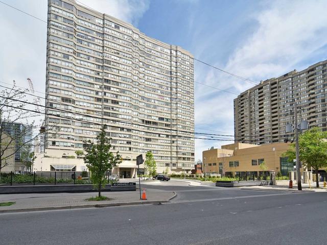 1602 - 30 Greenfield Ave, Condo with 1 bedrooms, 2 bathrooms and 1 parking in Toronto ON | Image 1