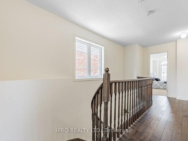 1191 Kettering Dr, House attached with 4 bedrooms, 4 bathrooms and 3 parking in Oshawa ON | Image 13