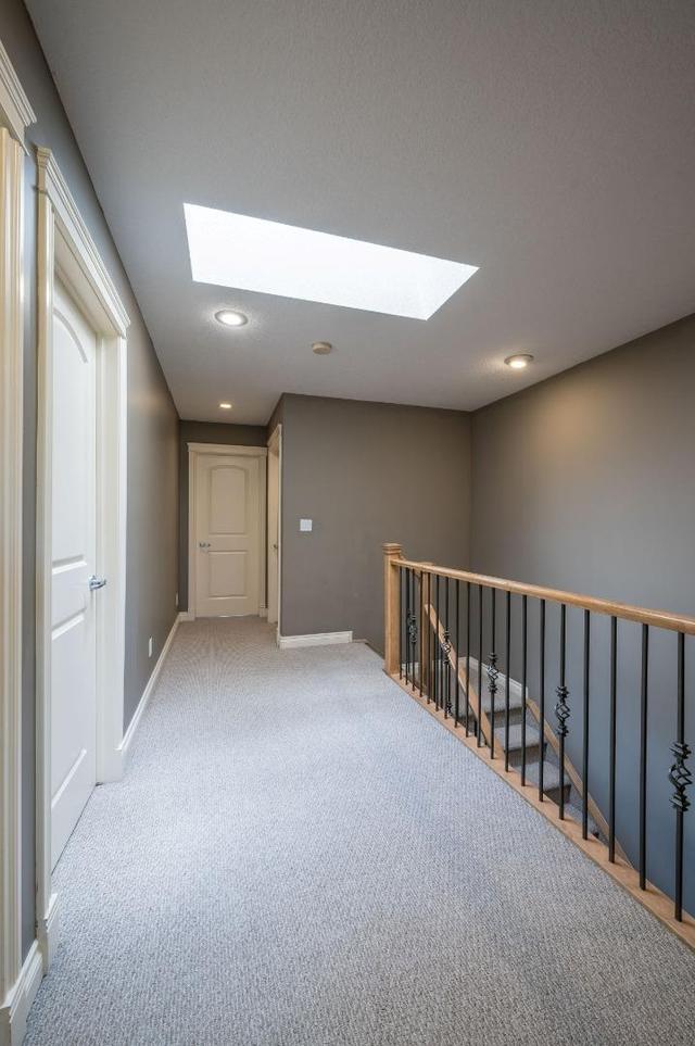 505 17 Avenue Nw, Home with 6 bedrooms, 3 bathrooms and 2 parking in Calgary AB | Image 19