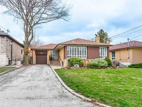 92 Searle Ave, Toronto, ON, M3H4A7 | Card Image