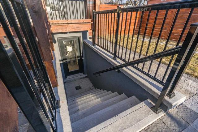 240 Woodmount Ave, House detached with 3 bedrooms, 4 bathrooms and 2 parking in Toronto ON | Image 25