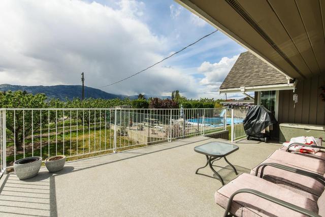 3102 30th Avenue, House detached with 4 bedrooms, 2 bathrooms and 4 parking in Okanagan Similkameen A BC | Image 16