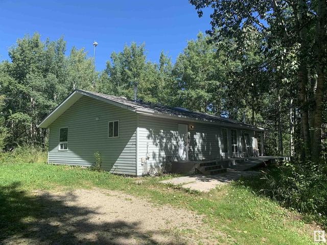 41 - 53510 Hwy 43, House detached with 3 bedrooms, 2 bathrooms and null parking in Lac Ste. Anne County AB | Card Image