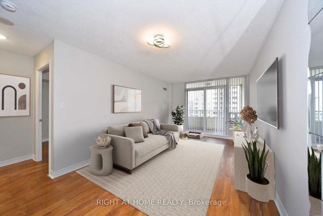 502 - 3 Rean Dr, Condo with 1 bedrooms, 1 bathrooms and 1 parking in Toronto ON | Image 4