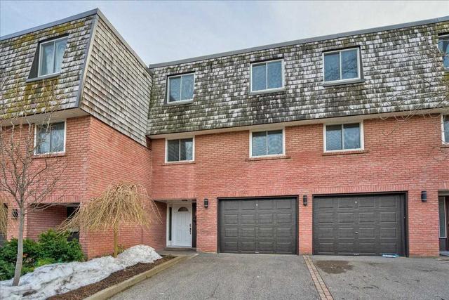 82 - 2145 Sherobee Rd, Townhouse with 4 bedrooms, 2 bathrooms and 2 parking in Mississauga ON | Image 1