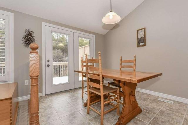 70 Marshall Dr, House detached with 4 bedrooms, 4 bathrooms and 4 parking in Guelph ON | Image 7