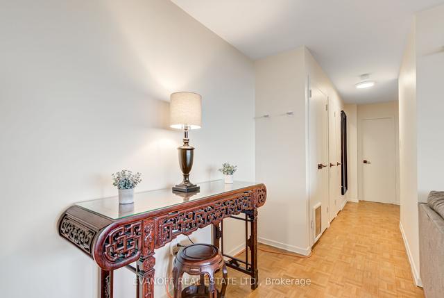 1409 - 3311 Kingston Rd, Condo with 2 bedrooms, 1 bathrooms and 1 parking in Toronto ON | Image 9