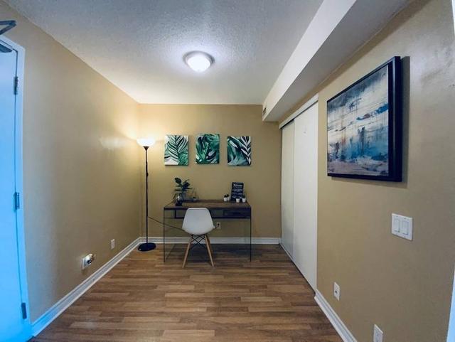 1330 - 18 Mondeo Dr, Condo with 1 bedrooms, 1 bathrooms and 1 parking in Toronto ON | Image 16