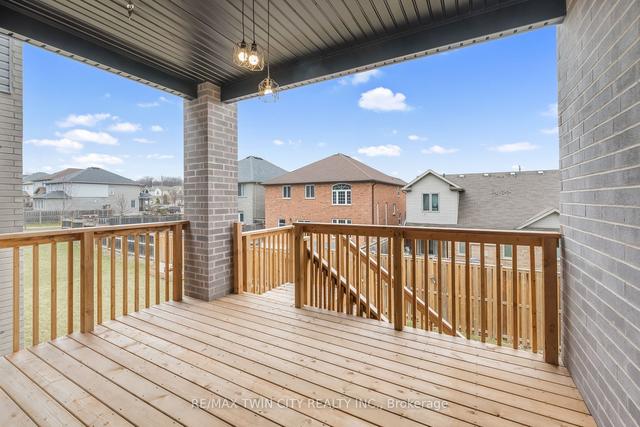 574 Bridgemill Cres, House detached with 4 bedrooms, 4 bathrooms and 5 parking in Kitchener ON | Image 37