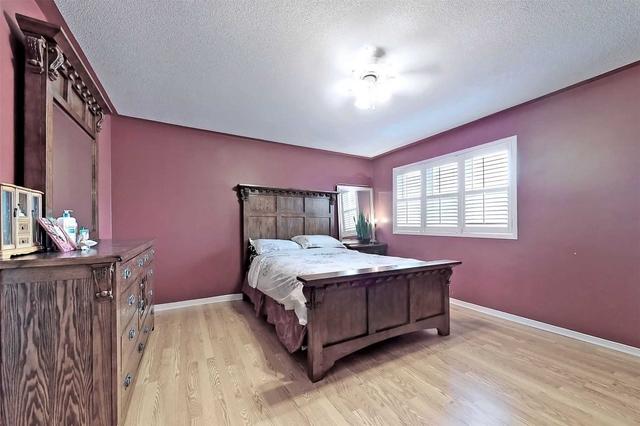 123 Goldenwood Cres, House detached with 3 bedrooms, 3 bathrooms and 3 parking in Markham ON | Image 17