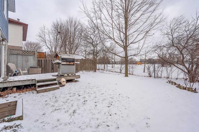 16 Rodgers Rd, House detached with 4 bedrooms, 3 bathrooms and 3 parking in Guelph ON | Image 31