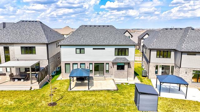541 Bridgemill Cres, House detached with 5 bedrooms, 5 bathrooms and 5 parking in Kitchener ON | Image 28