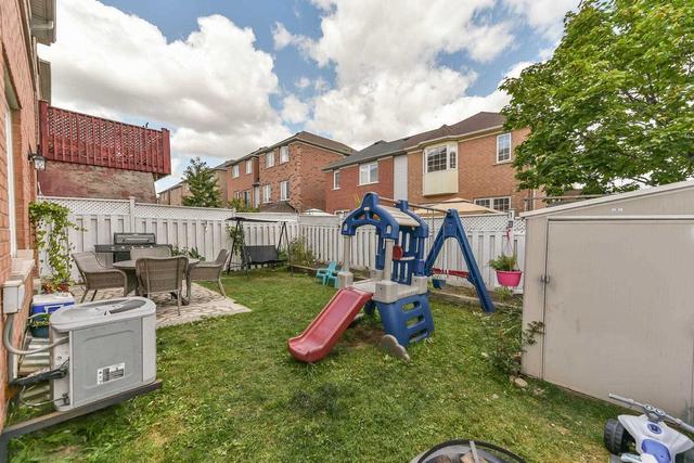 47 Caranci Cres, House detached with 3 bedrooms, 3 bathrooms and 4 parking in Brampton ON | Image 26
