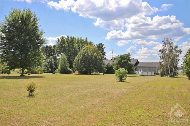 3032 Hwy 43 Highway, House detached with 3 bedrooms, 2 bathrooms and 10 parking in Montague ON | Image 25