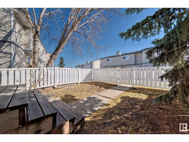 8421 29 Av Nw, House attached with 3 bedrooms, 1 bathrooms and 1 parking in Edmonton AB | Image 32
