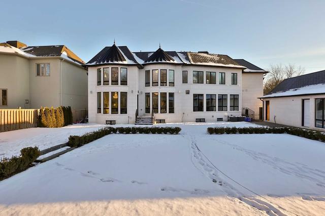 28 Proctor Ave, House detached with 4 bedrooms, 8 bathrooms and 9 parking in Markham ON | Image 12