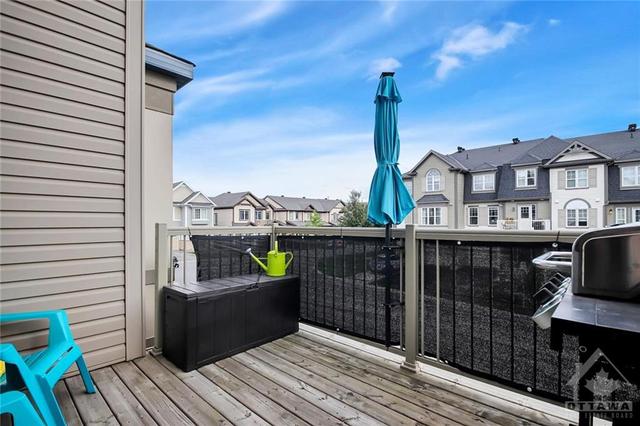 604 Meadowcreek Circle, Townhouse with 3 bedrooms, 2 bathrooms and 3 parking in Ottawa ON | Image 28
