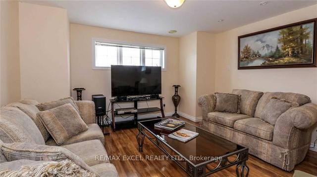 148 Marsellus Dr, House detached with 1 bedrooms, 1 bathrooms and 1 parking in Barrie ON | Image 4