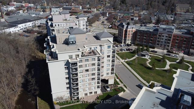 801 - 3000 Creekside Dr, Condo with 2 bedrooms, 2 bathrooms and 1 parking in Hamilton ON | Image 34