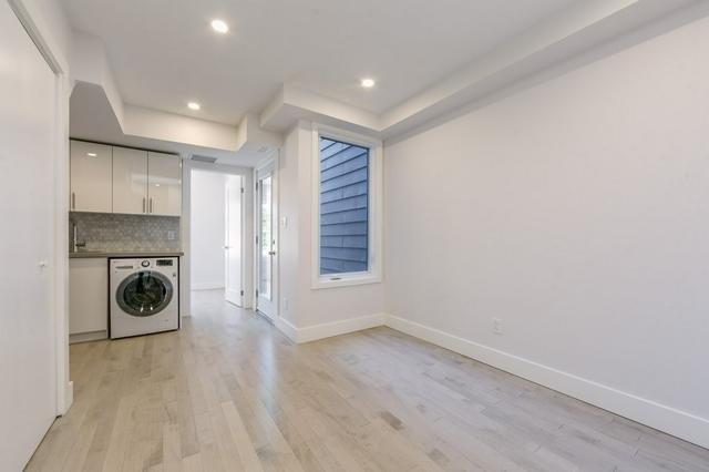 unit #2 - 379 St Clarens Ave, House attached with 2 bedrooms, 1 bathrooms and 1 parking in Toronto ON | Image 12