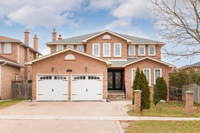351 Valleymede Dr, House detached with 4 bedrooms, 4 bathrooms and 7 parking in Richmond Hill ON | Card Image