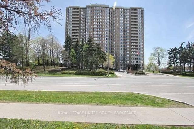 1407 - 100 County Crt, Condo with 2 bedrooms, 2 bathrooms and 1 parking in Brampton ON | Image 1