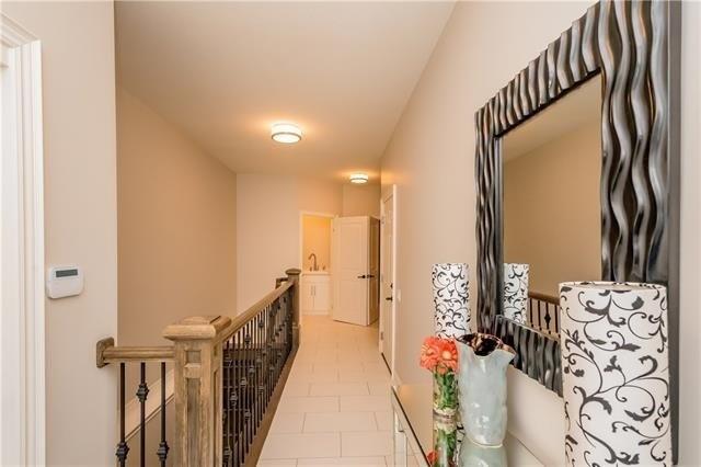 7679 Green Vista Gate, Townhouse with 1 bedrooms, 3 bathrooms and 3 parking in Niagara Falls ON | Image 11
