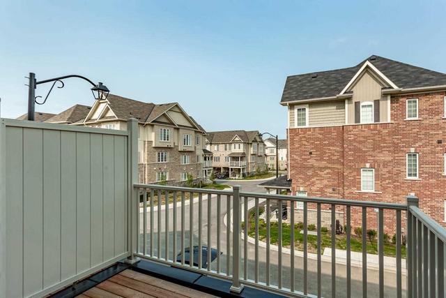 44 - 88 Decorso Dr, House attached with 3 bedrooms, 3 bathrooms and 2 parking in Guelph ON | Image 5