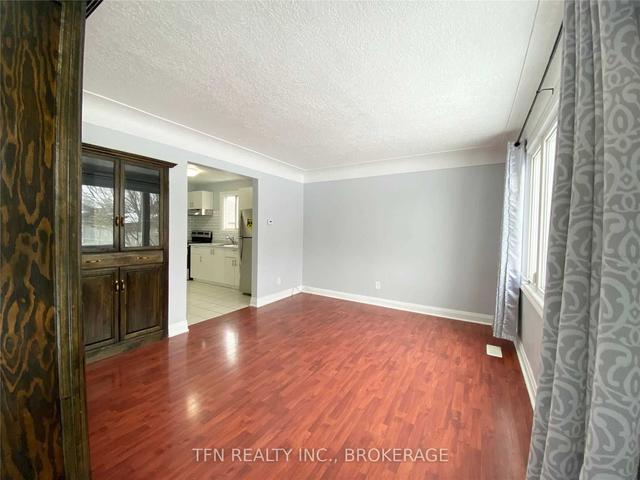 106 Eleanor Ave, House detached with 2 bedrooms, 2 bathrooms and 4 parking in Hamilton ON | Image 34