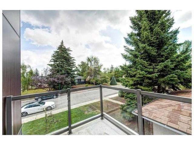 2507 21 Street Sw, Home with 4 bedrooms, 3 bathrooms and 2 parking in Calgary AB | Image 12