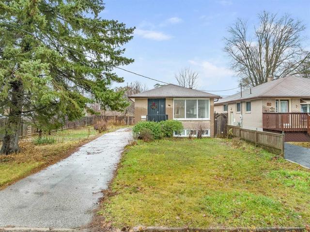 51 Downsview Dr, House detached with 3 bedrooms, 2 bathrooms and 3 parking in Barrie ON | Image 12