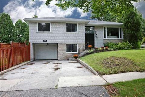 21 Bentwick Cres, House detached with 3 bedrooms, 2 bathrooms and 2 parking in Toronto ON | Image 18