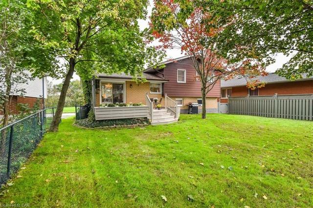 1185 Rose Street, House detached with 3 bedrooms, 1 bathrooms and 4 parking in Cambridge ON | Image 27