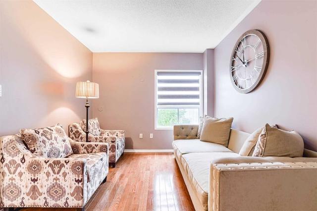 6249 Mcgriff Crt, House detached with 3 bedrooms, 4 bathrooms and 6 parking in Mississauga ON | Image 5