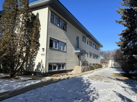2 - 6920 101 Av Nw Nw, Condo with 1 bedrooms, 1 bathrooms and null parking in Edmonton AB | Card Image