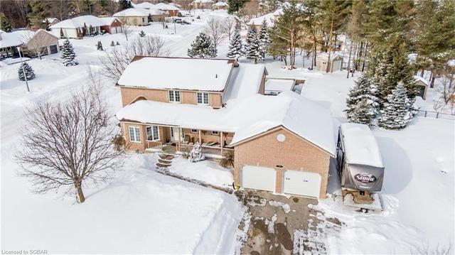 18 Davenport Drive, House detached with 4 bedrooms, 3 bathrooms and 6 parking in Springwater ON | Image 32