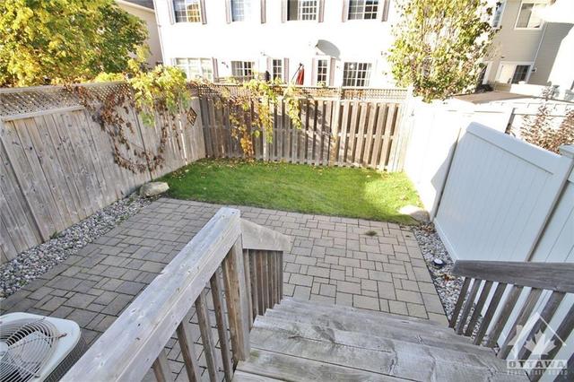 211 Idlewild Private, Townhouse with 3 bedrooms, 3 bathrooms and 2 parking in Ottawa ON | Image 24
