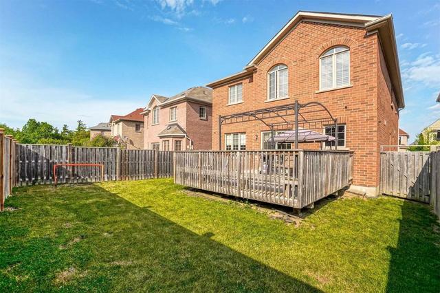 233 Rivermill Cres, House detached with 5 bedrooms, 5 bathrooms and 5 parking in Vaughan ON | Image 32