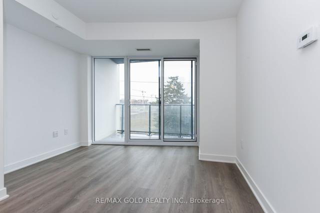 420 - 36 Zorra St N, Condo with 2 bedrooms, 2 bathrooms and 1 parking in Toronto ON | Image 13