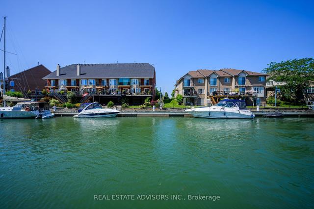 1 - 97 Sunvale Pl, Townhouse with 3 bedrooms, 4 bathrooms and 2 parking in Hamilton ON | Image 28