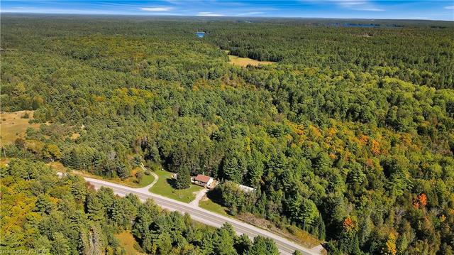 8643 Highway 28, House detached with 2 bedrooms, 1 bathrooms and 6 parking in North Kawartha ON | Image 42
