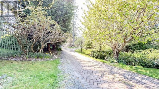 880 Hackamore Dr, House detached with 5 bedrooms, 3 bathrooms and 8 parking in Metchosin BC | Image 37