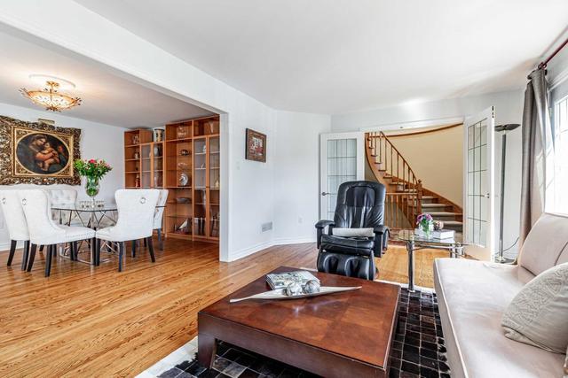 276 Hounslow Ave, House detached with 4 bedrooms, 4 bathrooms and 6 parking in Toronto ON | Image 38